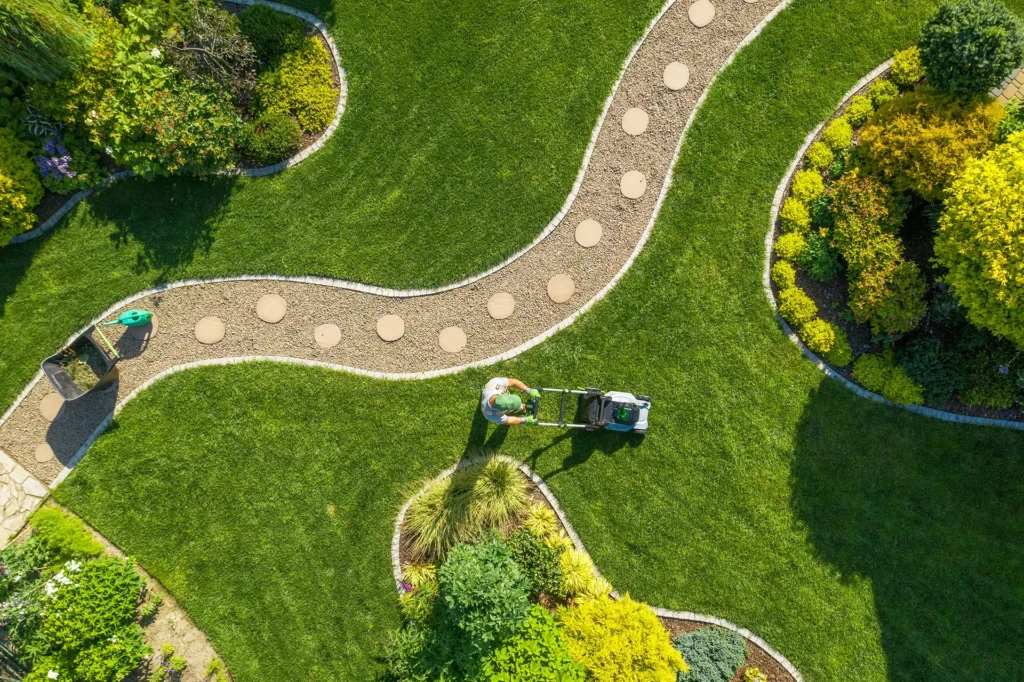 Photo of Top-rated Lawn Care Service in Polk County, Fl​